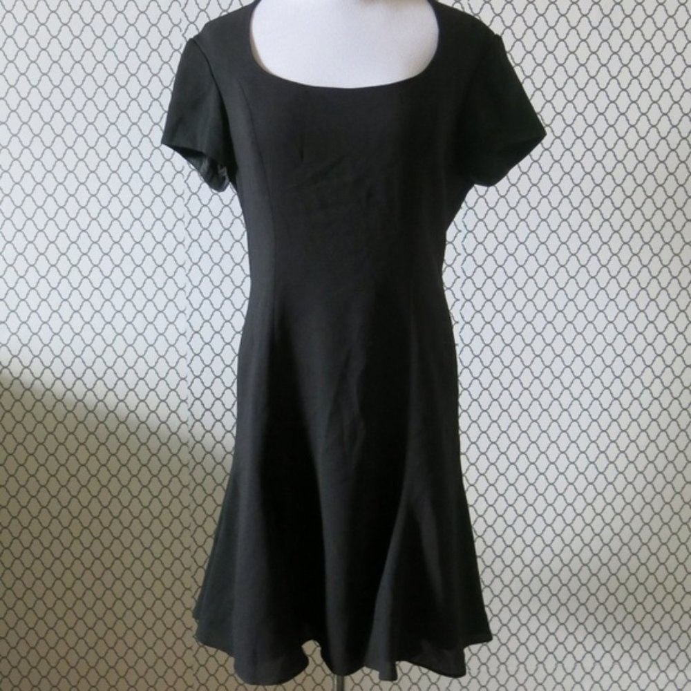 CYNTHIA ROWLEY Holt Renfrew Fully Lined Black Short Sleeve A Line Dress Size 12